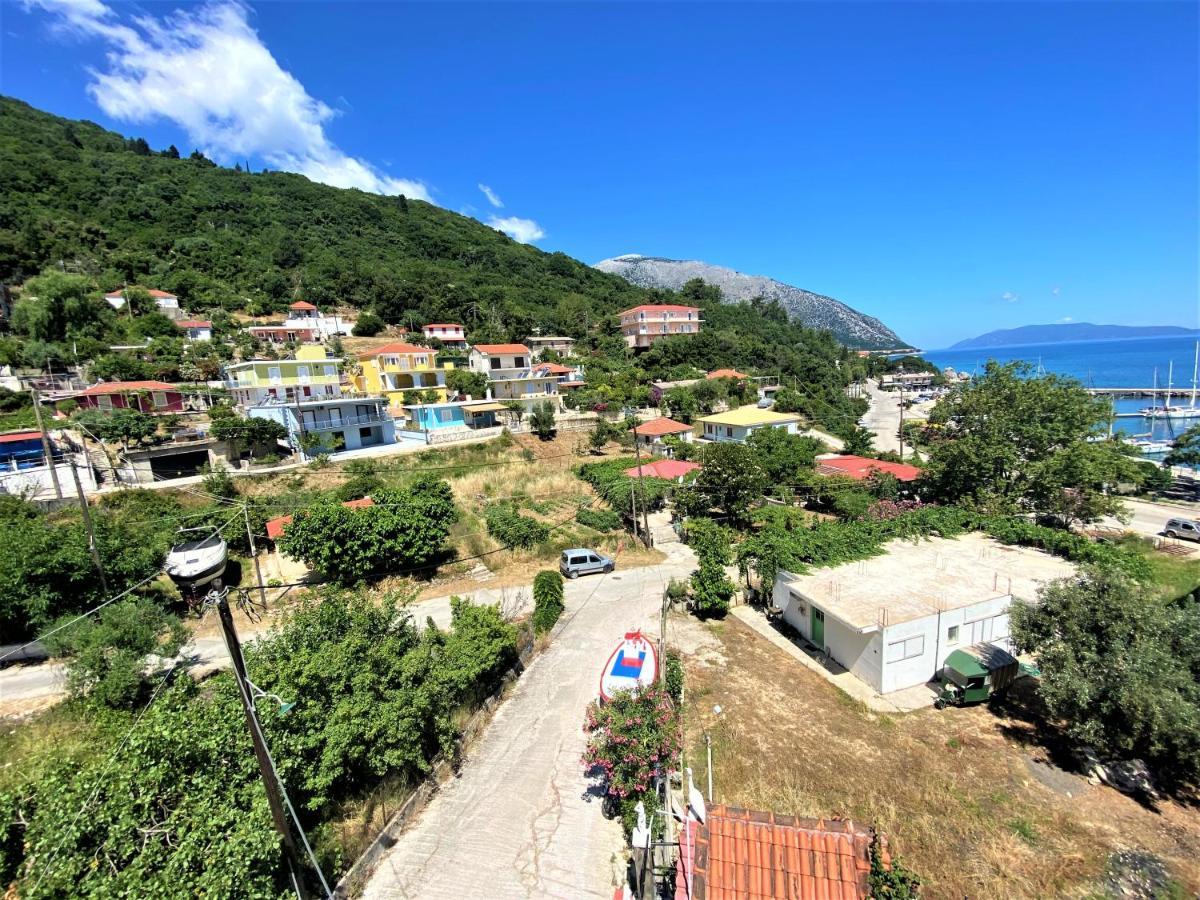 Lasithiotakis * Poros (Kefalonia)